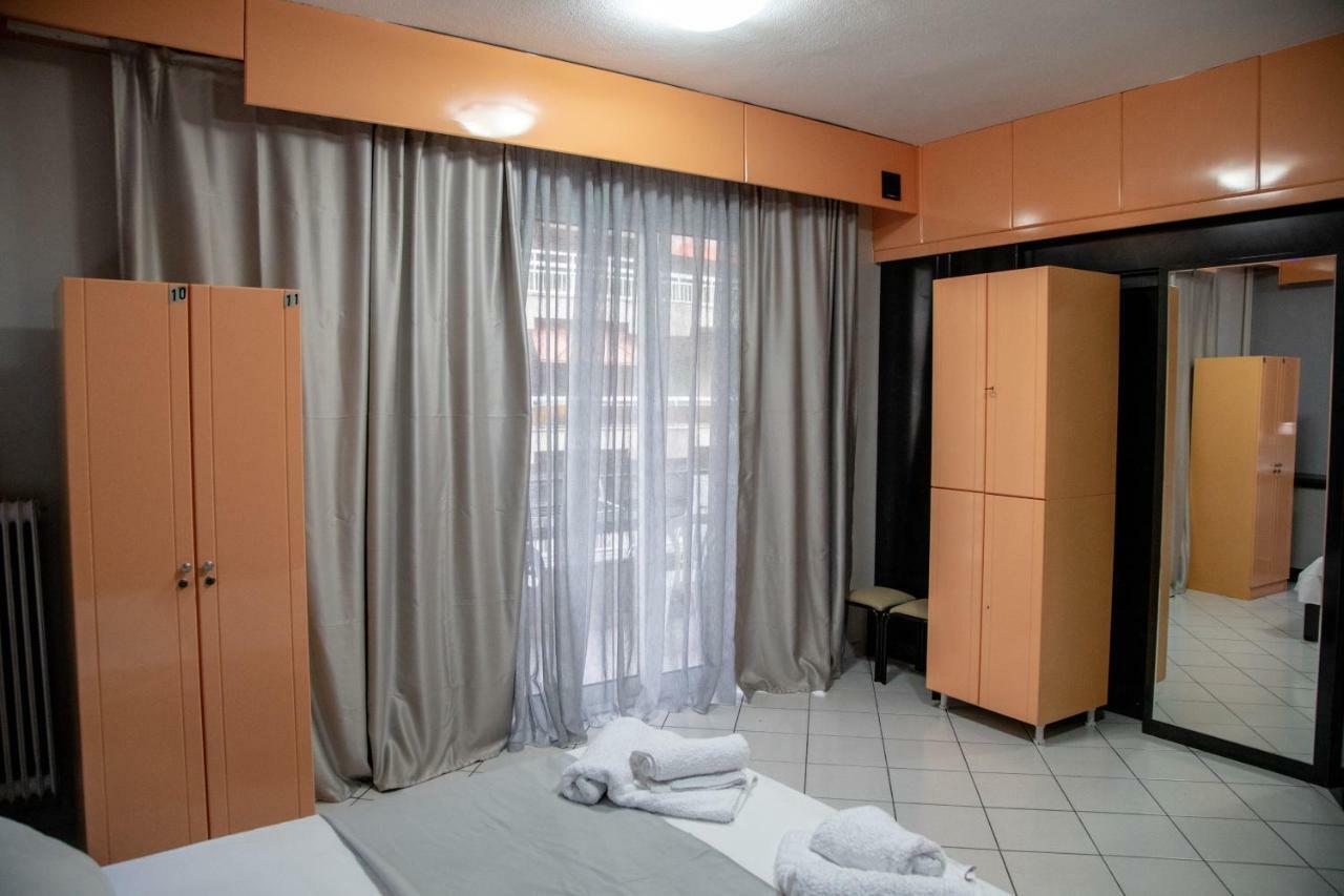 Christine'S Downtown Suites Kavala Eksteriør billede