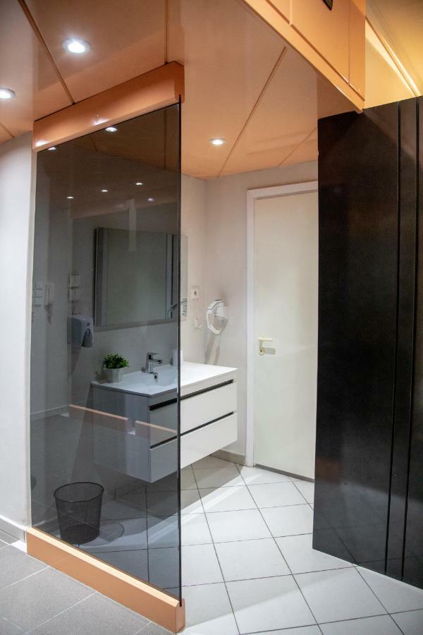 Christine'S Downtown Suites Kavala Eksteriør billede